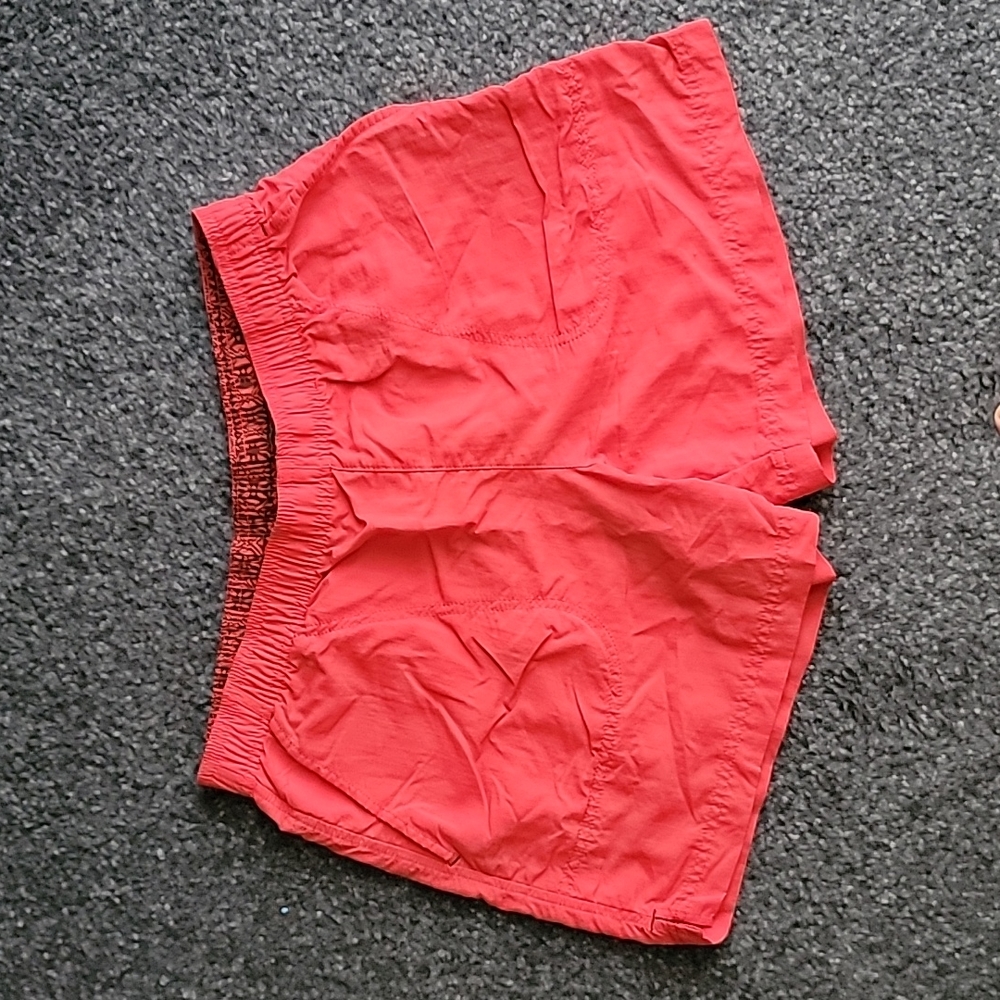 Women's Columbia Fishing Shorts - Pink- Size Medium